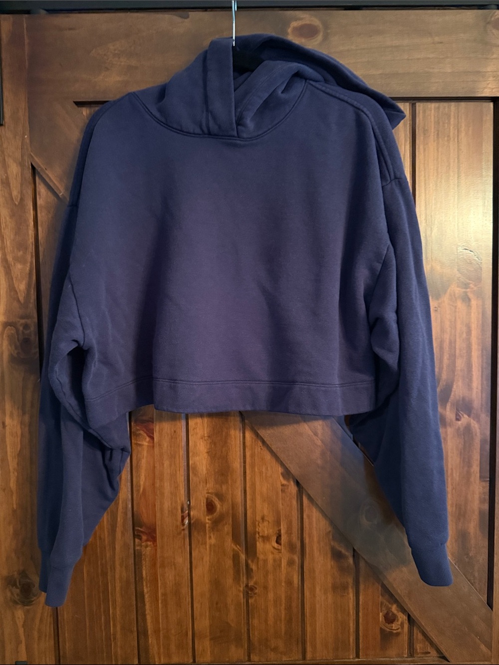 Navy cropped  Alo size Med hoodie